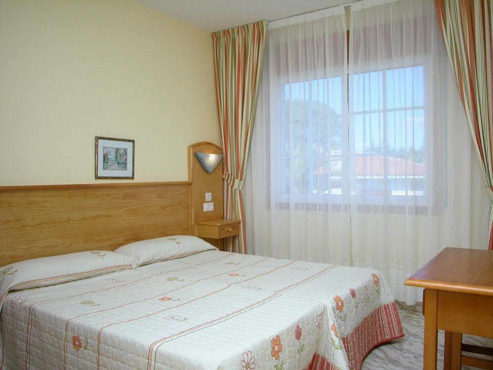 Coral Do Mar I Hotel Paxarinas Exterior photo